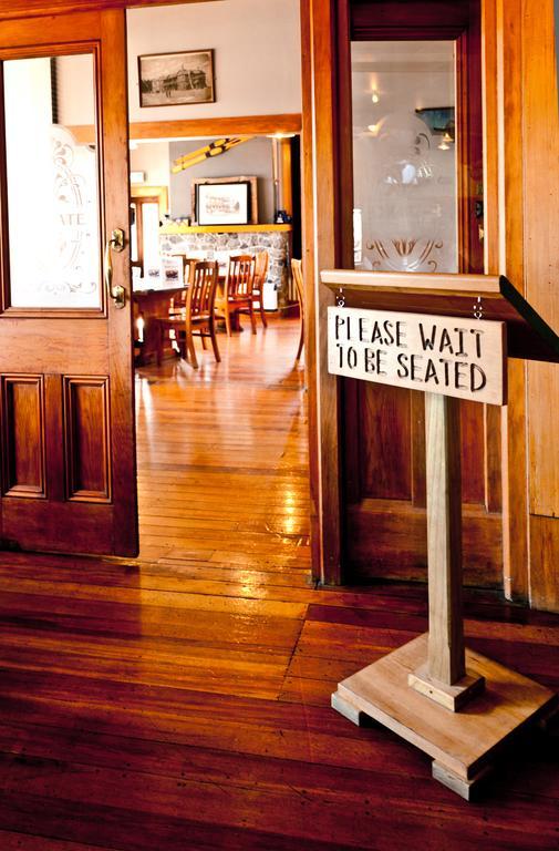 The Blue Pub Hotel Methven Luaran gambar